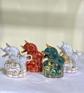 Tượng trâu mini decor xinh xắn.