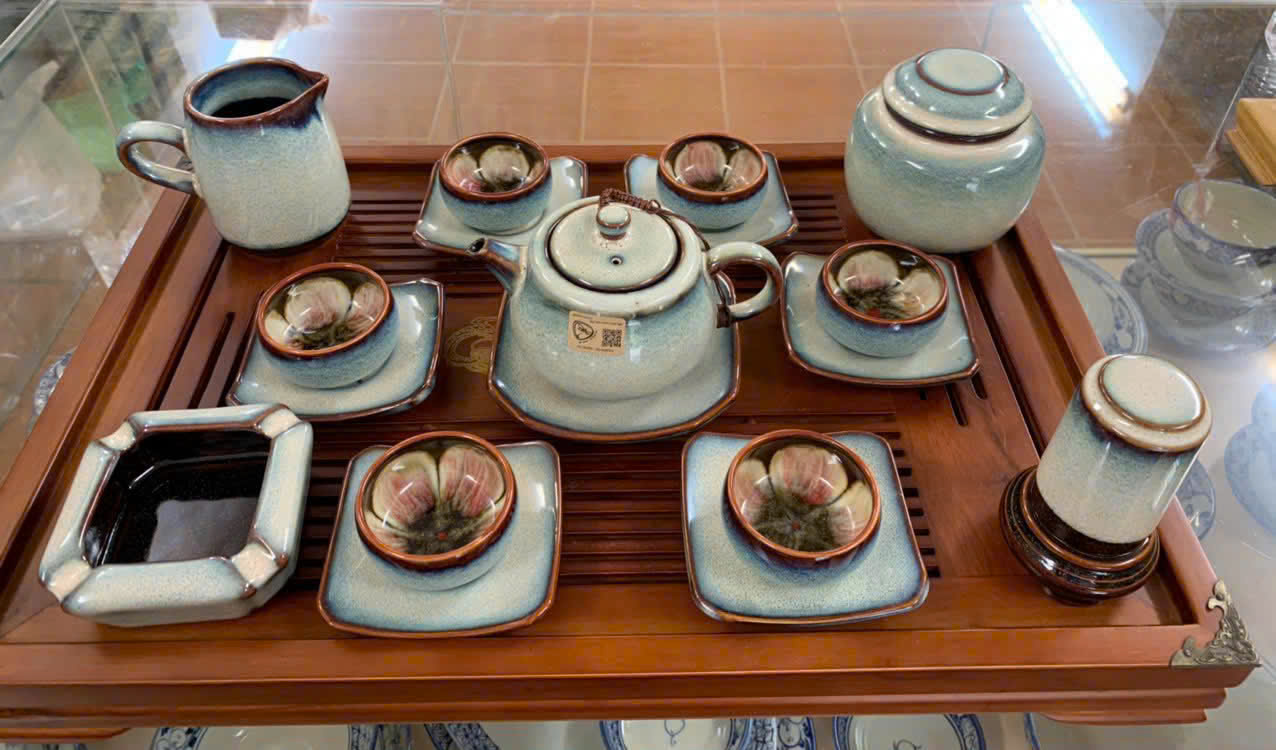 z7210860051817_988c93c5ab10173008d7e714dc51c351